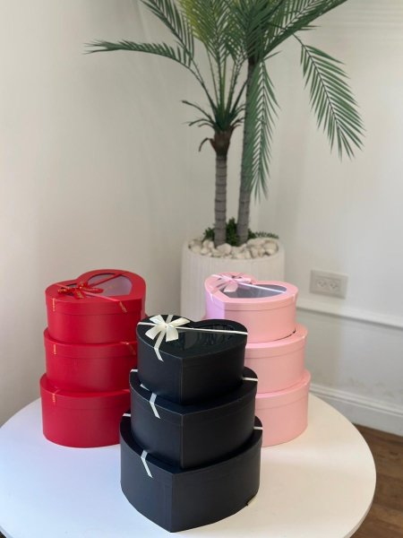 صندوق قلب طقم 3 قطع مع شبره